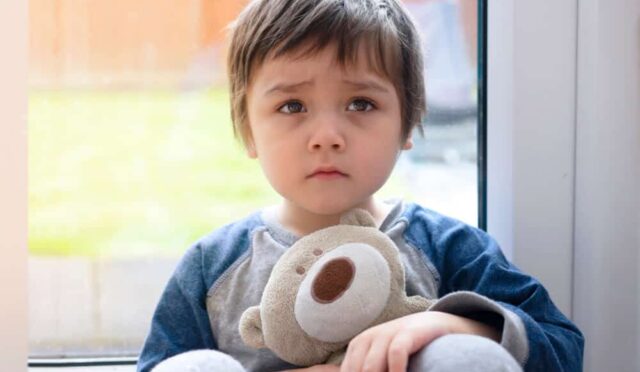 2-3-yaş-sendromu-ve-korkular